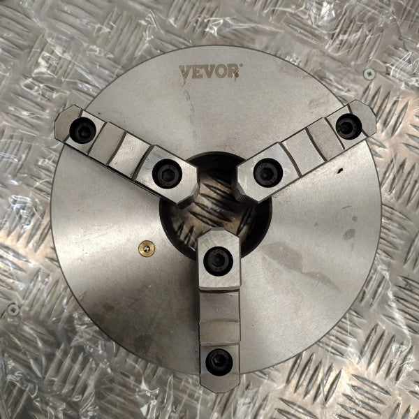 Vevor 3 Jaw Self Centering Chuck 200mm (used)